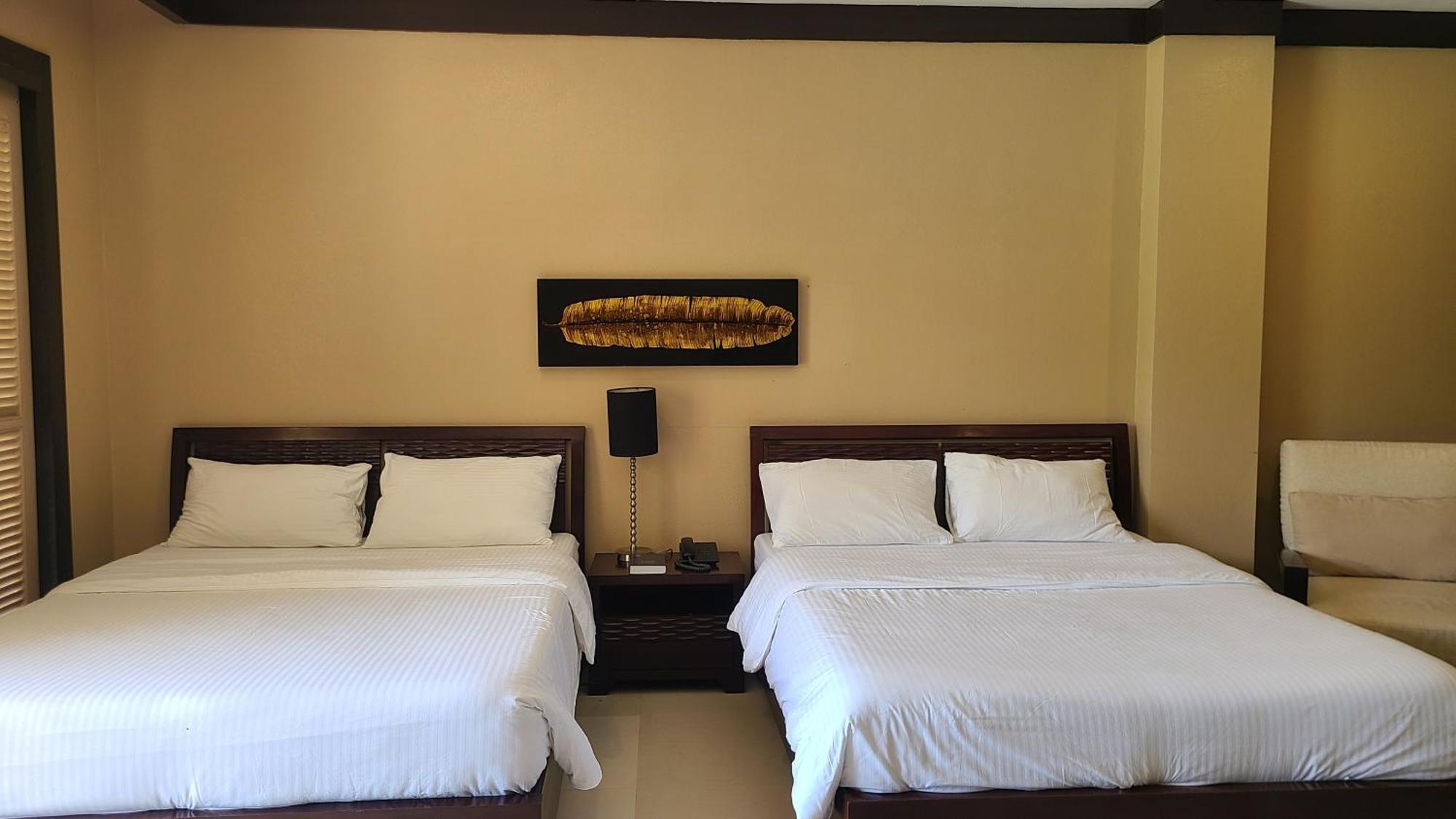 Coralpoint Gardens Suites & Residences Lapu-Lapu City Exterior photo