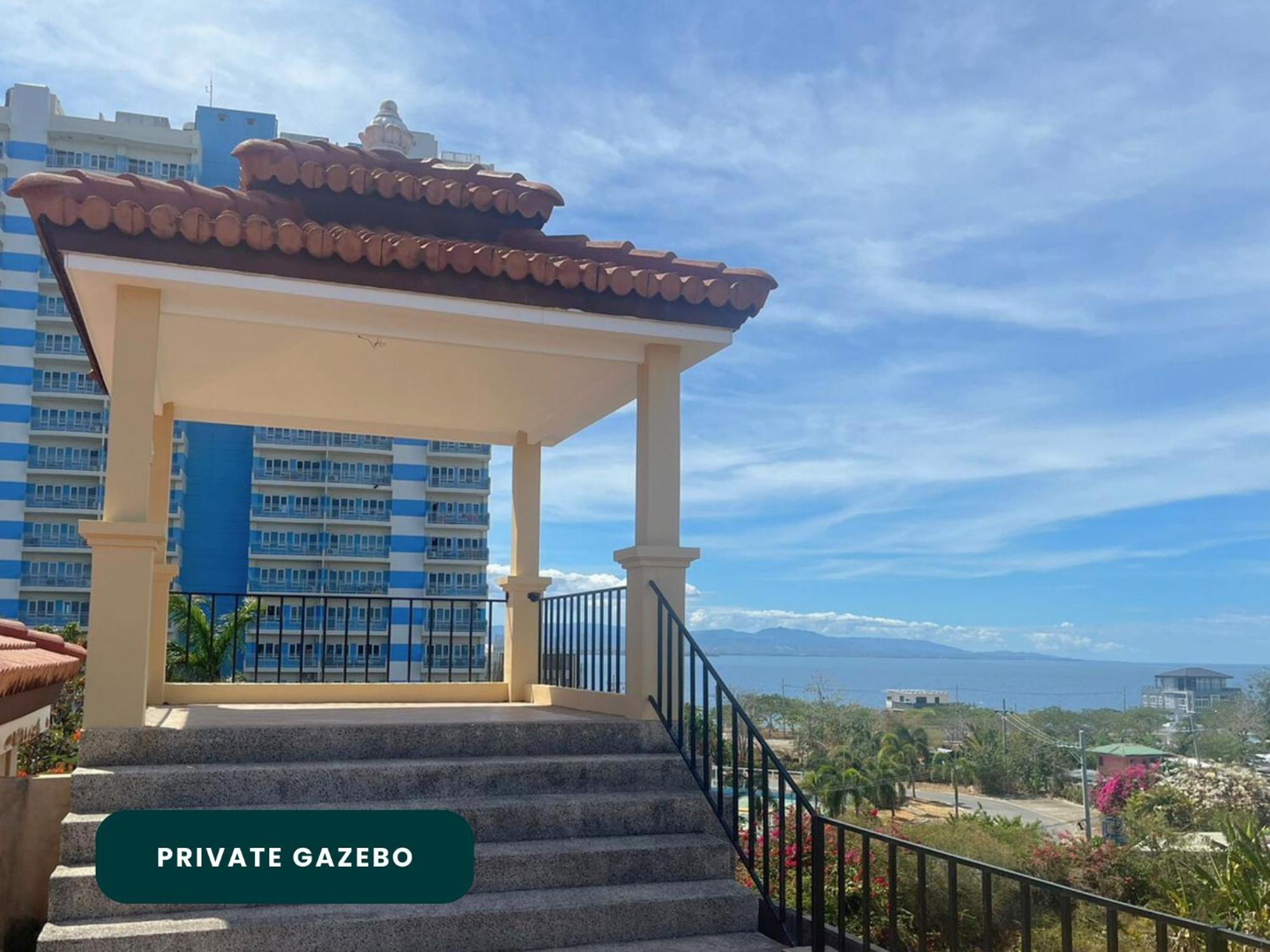 Coralpoint Gardens Suites & Residences Lapu-Lapu City Exterior photo