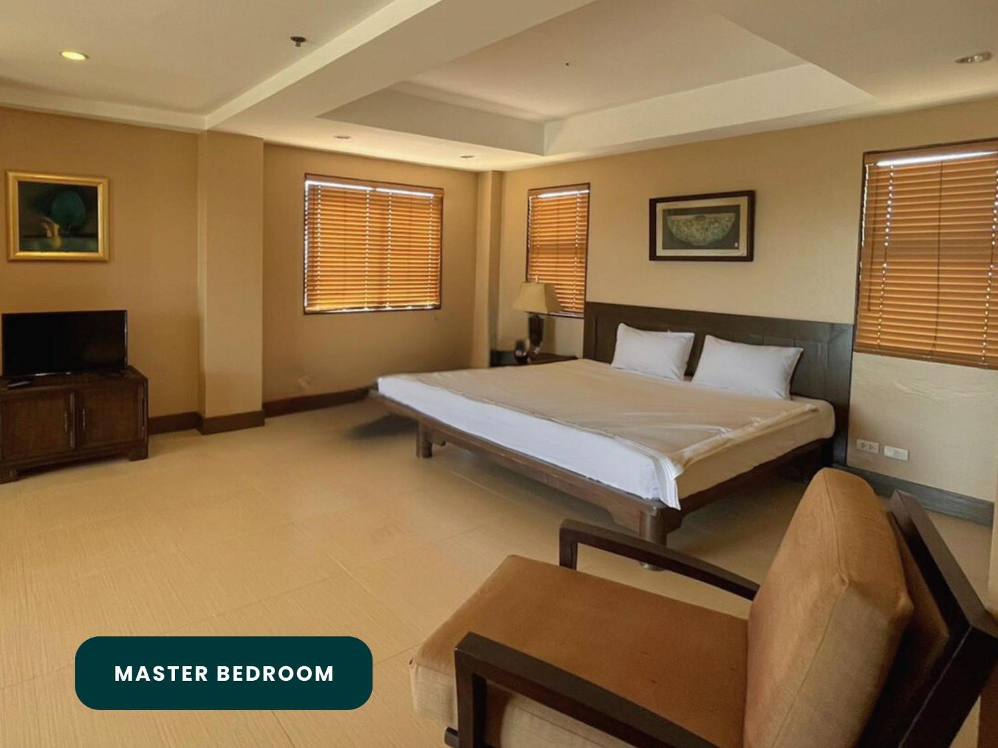 Coralpoint Gardens Suites & Residences Lapu-Lapu City Exterior photo