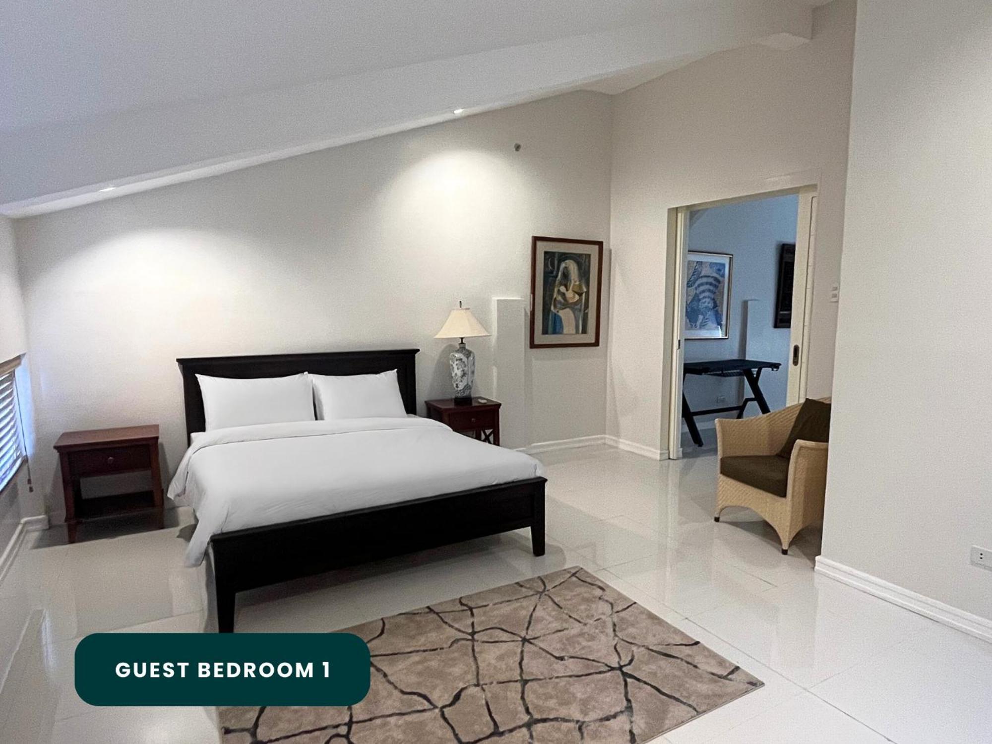 Coralpoint Gardens Suites & Residences Lapu-Lapu City Exterior photo
